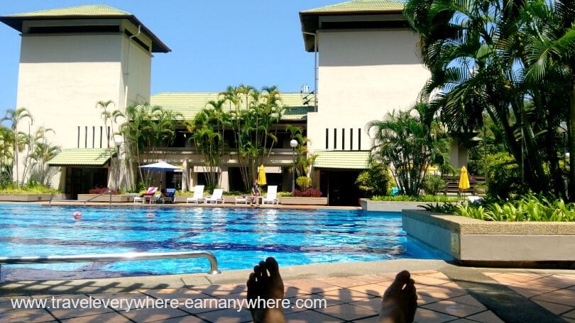 Digital Nomads - Working by the pool - Penang - Malaysia
